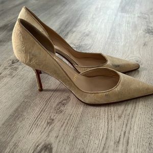 It’s a Christian louboutin heels .